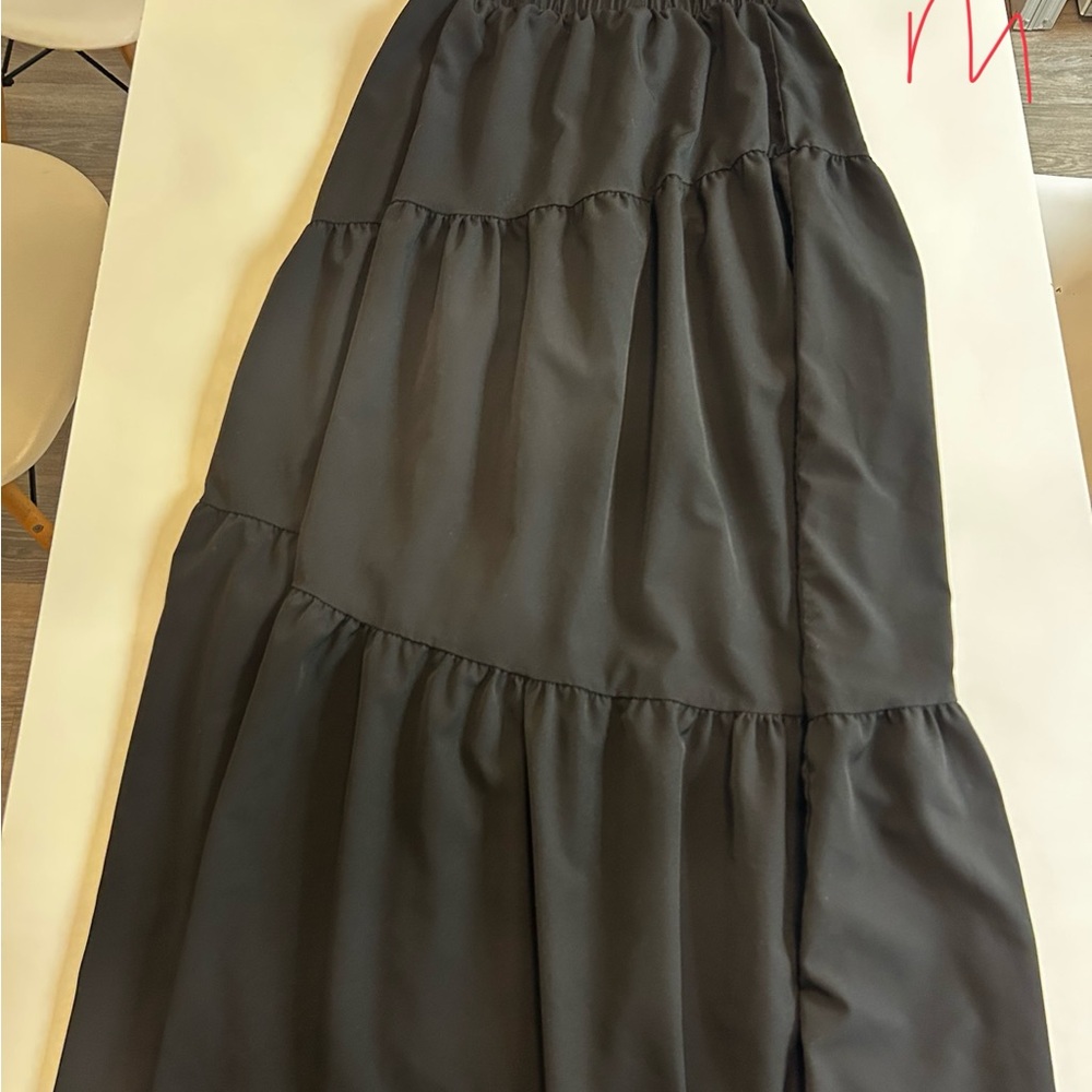 Elegant Black Tiered Skirt